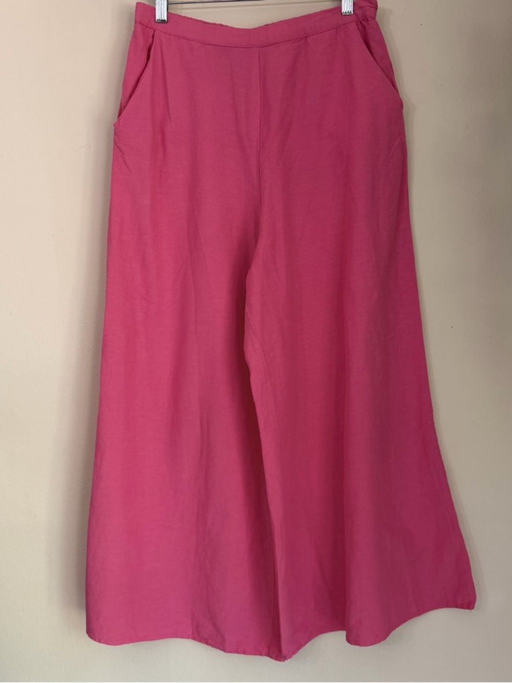 Wide-Leg Pink Flowing Women's Pants